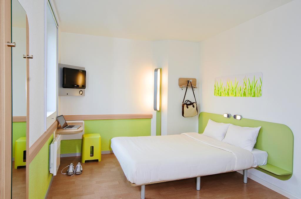 Ibis Budget Remiremont Ngoại thất bức ảnh