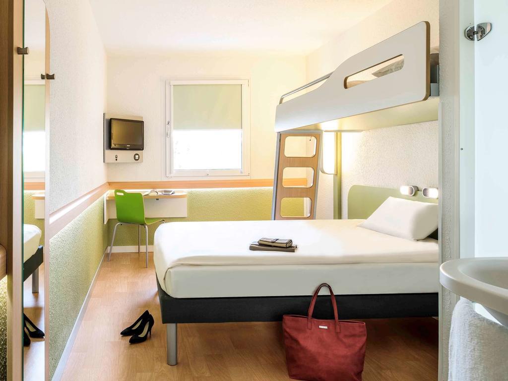 Ibis Budget Remiremont Ngoại thất bức ảnh